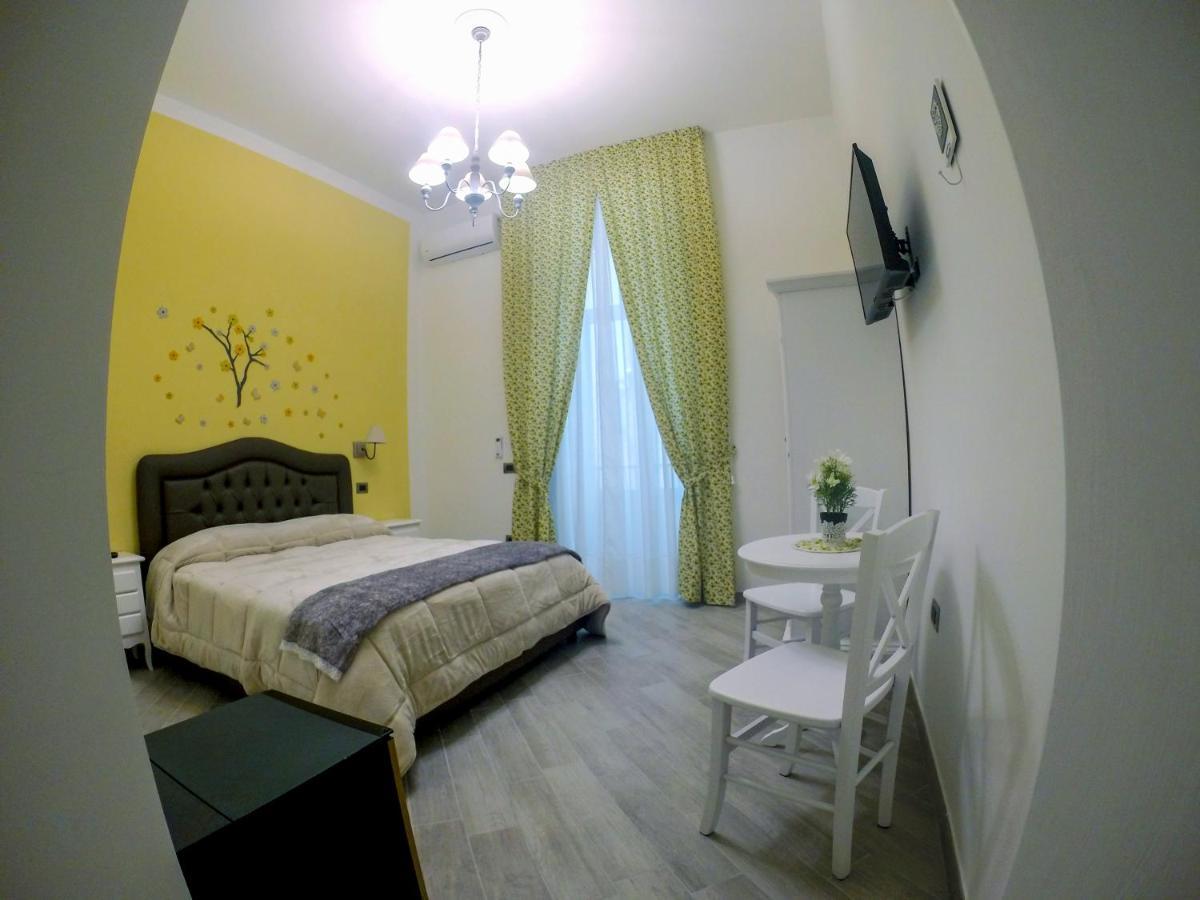 B&B Le Stanze Di Santa Chiara Napoli Ngoại thất bức ảnh