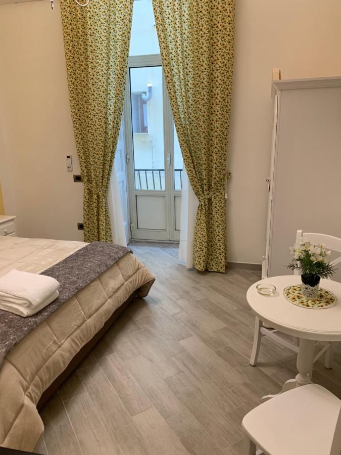 B&B Le Stanze Di Santa Chiara Napoli Ngoại thất bức ảnh